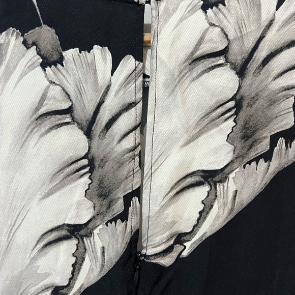 H&M Midi Dress Floral Printed Long Sleeves Viscose Women's Small Black Brand New - Picture 5 of 11